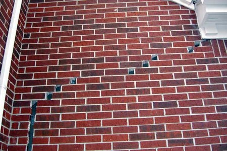 Fill Cracks in Brickwork