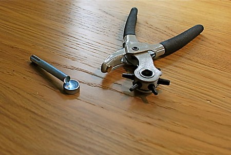 Rivet Metal