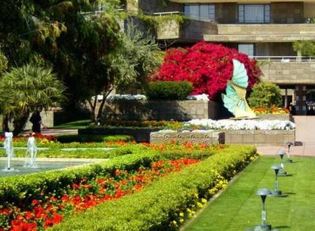 Long Formal Garden