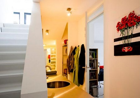 Dividing Wall