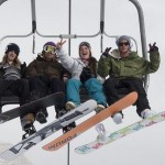How to Ride the Snowboard With Chair Lifts