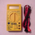 How to Use a Voltmeter