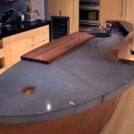 How to Mix Recycled Glass in a Concrete Countertop