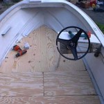 How to Repair a Boat's Fiberglass Floor