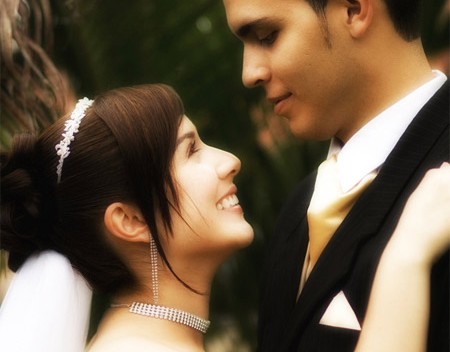 How to Have a Happy Marriage by Using Law of Attraction
