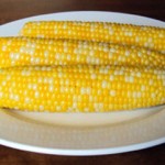 How to Cook Corn on the Cob in the Microwave